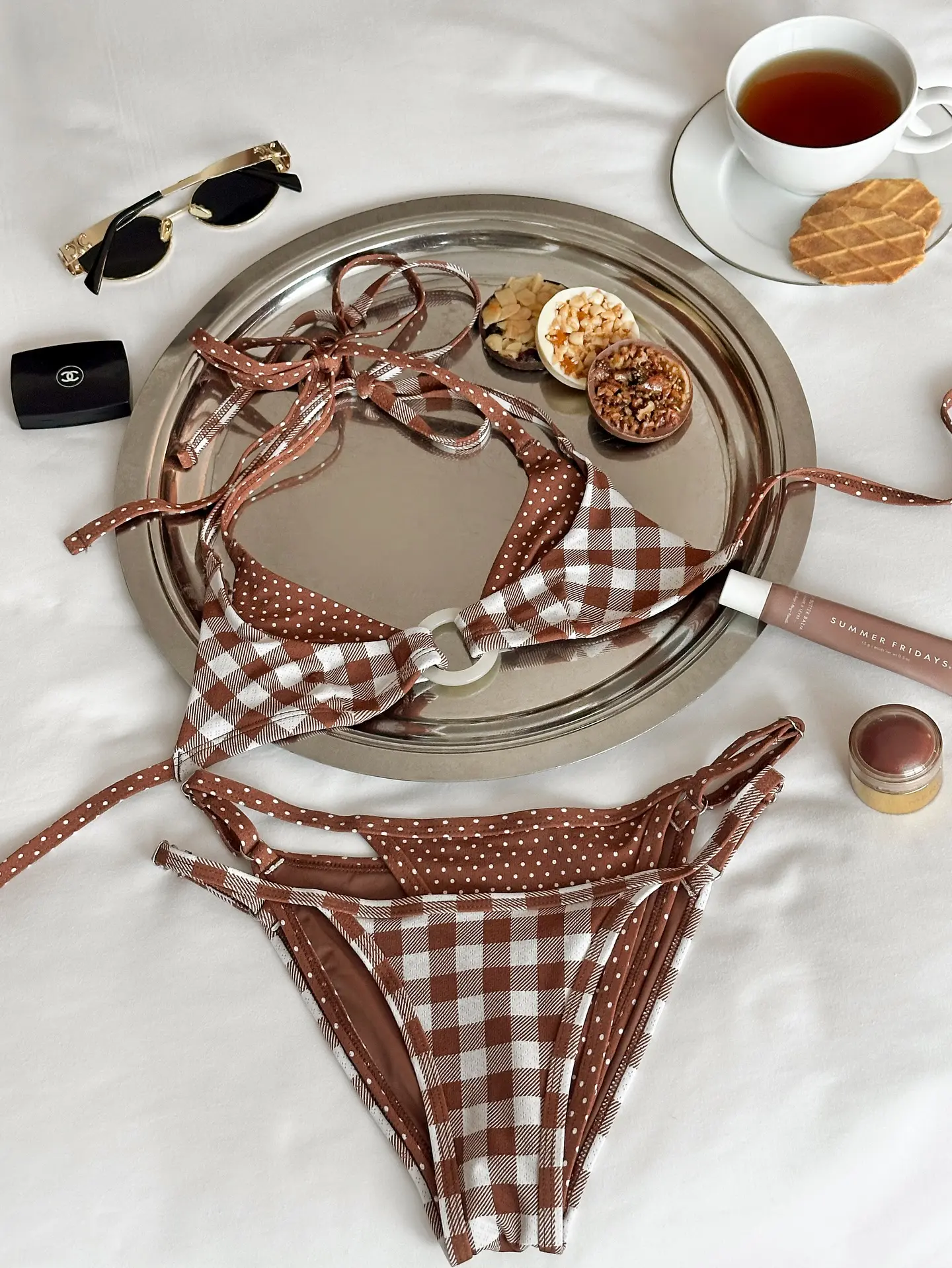 2026 new women’s patchwork faux two-piece micro bikini set—fashionable, sexy, low-rise tie design; separate swimsuit pieces for holidays, casual pool parties, and beachwear.
