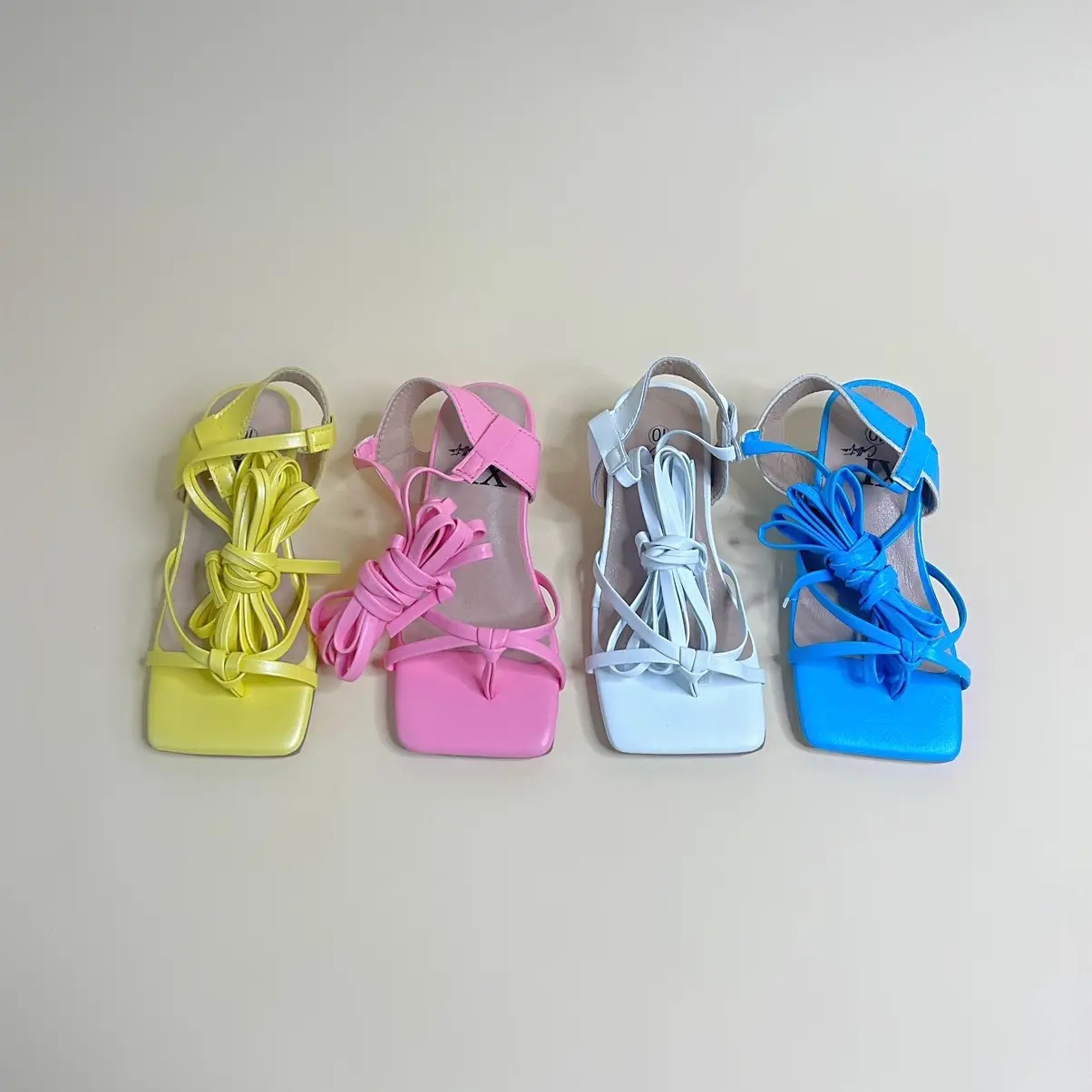 Cinderella heels Square Toe Low Heel (1-3 cm)