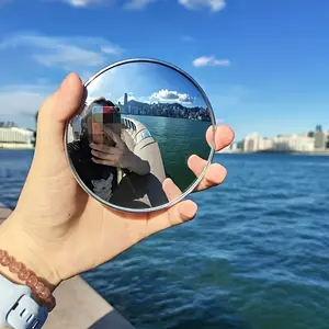 Travel photography artifact - small round mirror photo check-in, convex mirror wide-angle shooting, essential travel gift mirror for friends, selfie accessories, portable accessories, compact design, high-quality reflection, content creator