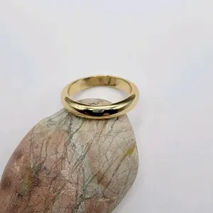 Elegant  Rings Laminated Gold Finish Sizes 6 7 8 9 4mm wide Sparkling Gift Choice for Any Occasion