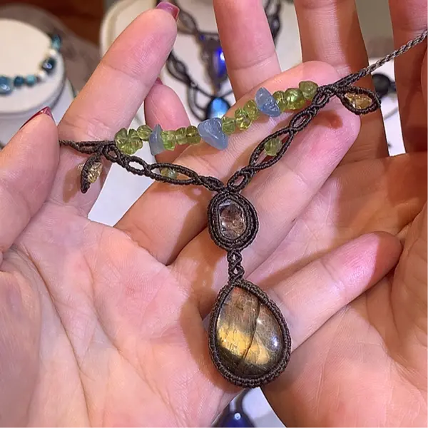 [Quick sale] Natural Crystal Necklaces & Pendants