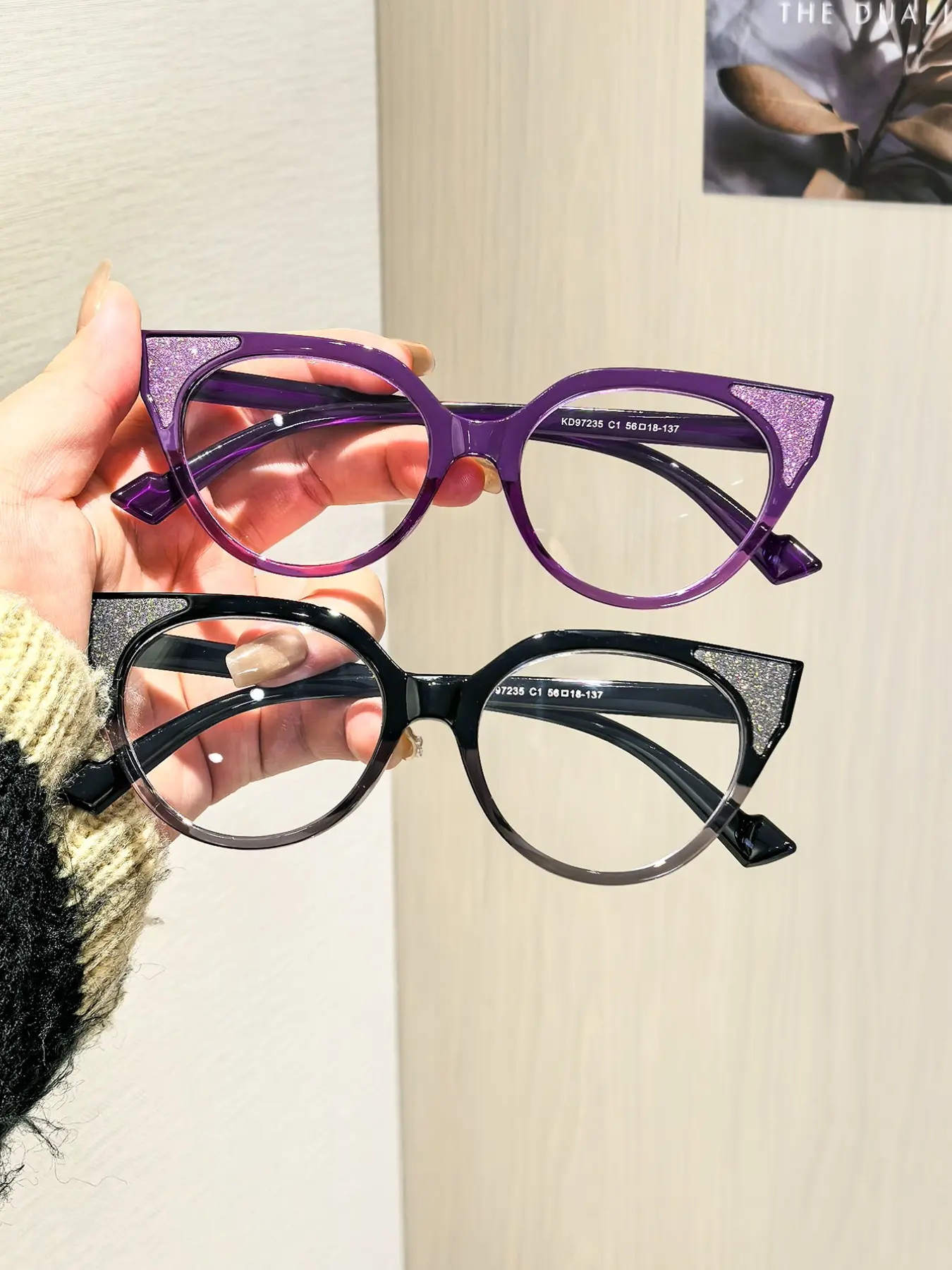 Women's Cat Eye Gradient Frame Glasses, Lightweight Fit, Fashion Glitter Decor, Suitable for Daily Commute