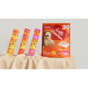 PetPal Lolli NomNom Cat Treat - Pure Yum, Pure Love! Real Meat First Chicken Tuna Cod High Moisture Low Calories Grain-Free Lickable Purée Snacks for Cats