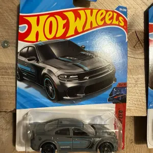Hot wheels 2020 Dodge Charger SRT Hellcat Widebody