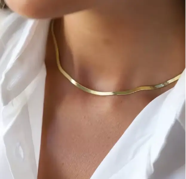 Gold herringbone necklace