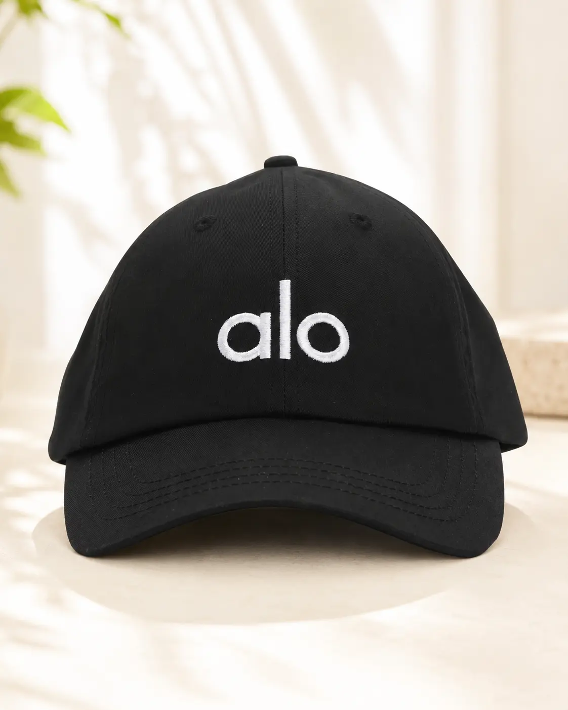 Minimal Everyday Performance Cap – Clean Embroidered Curved-Brim Hat, Adjustable Lightweight Casual Headwear for Gym, Travel, Outdoor & Daily Wear, White Black & Pink