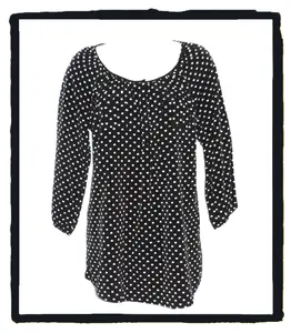 OLD NAVY Maternity Heart Printed Pocket Top - Size X Small