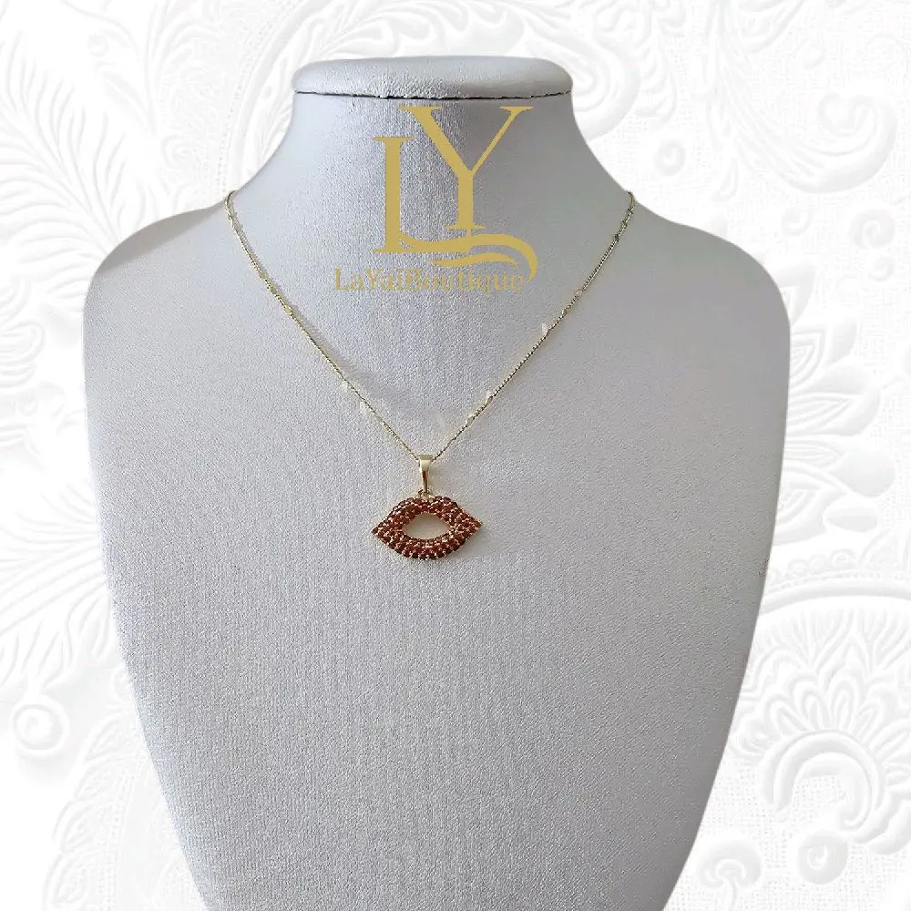 LaYaiBoutique #1300 High Quality 14k Gold Filled Small Lip Pendant Necklace