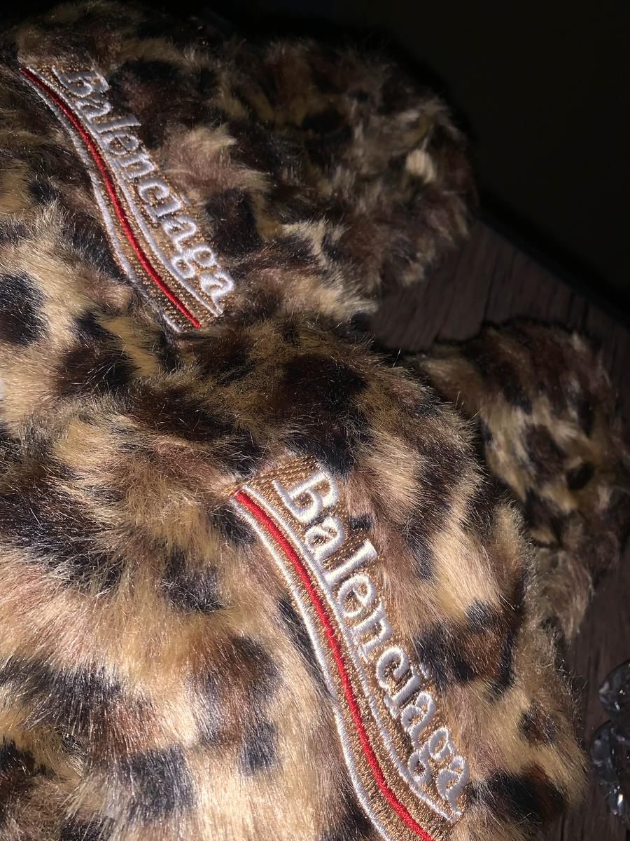 Item: leopard print, EU42=260MM