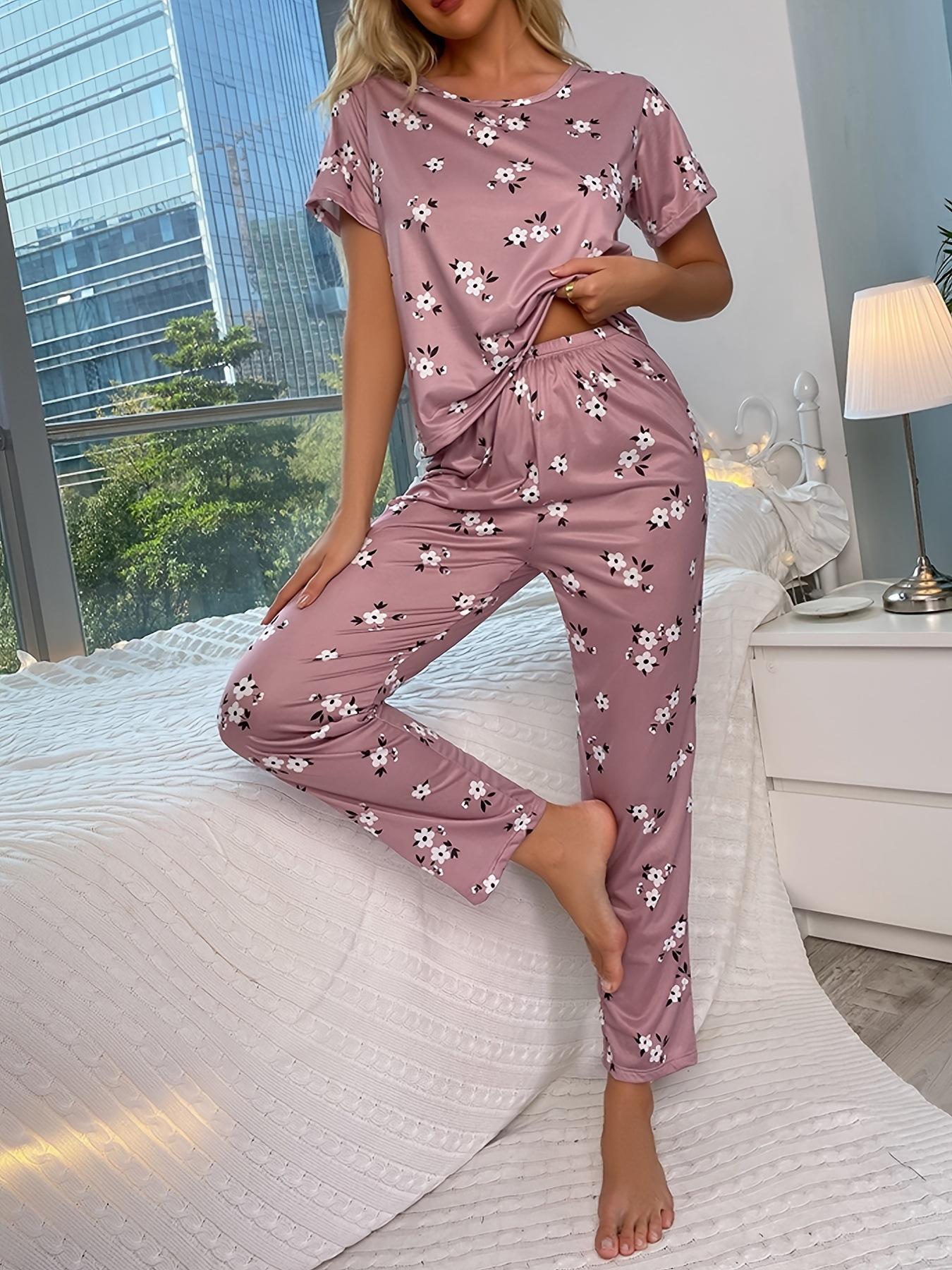Womens Summer Sleepwear Set - Printed Round Neck Short Sleeve Top and Pants - Comfortable Home Pajama Two-Piece