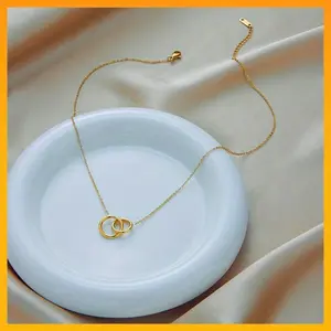 Elegant Minimalist Interlocking Ring Necklace - Golden-Tone Stainless Steel Chain with Double Ring Pendant, Unisex Bohemian Jewelry for Women & Men, Versatile For Daily Wear, Parties & Special Occasions, Party Accessory, Fashion Accessory
