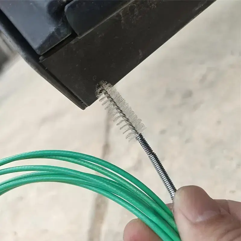 Automobile drainage brush, flexible automobile drainage cleaner, electric-free window and door drainage unclogging device, battery-free air conditioning drainage cleaning tool