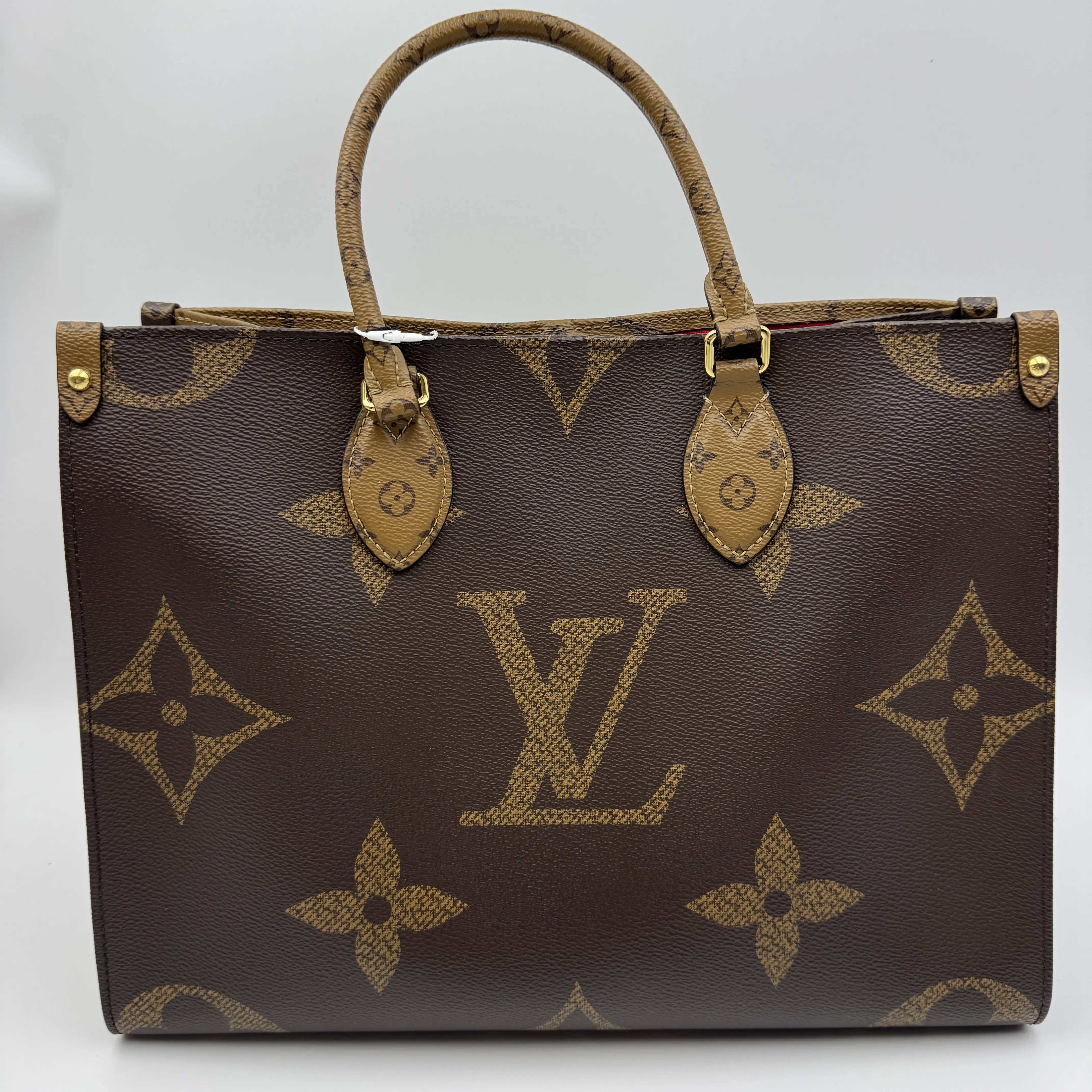 Pre-owned Louis Vuitton Onthego PM Giant Monogram Reverse Canvas Tote Bag