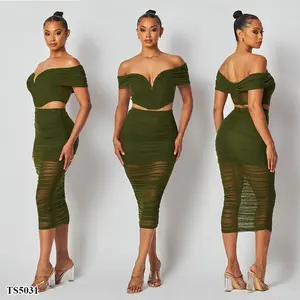 Set 2 Pieces Women's Ele Green Outfit with Short Top and Wide Skirt, Set for Clothes and Womenswear