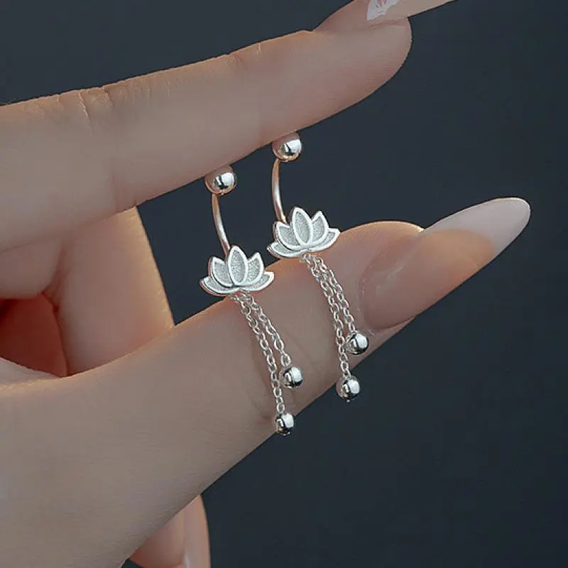 Women's 2pcs 925 Silver-Plated Dainty Bohemian Earring Stack - Personalized Lotus Tassel, Screw-Style 3D Flower Artistic Daily Jewelry for Holiday Gifting to Friends
