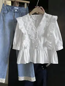 Women's Solid Color Fashion Feminine Lace Patchwork Ruffle Short Sleeve Blouse Shirts, Casual Elegant Vacation Style, All Season Wear