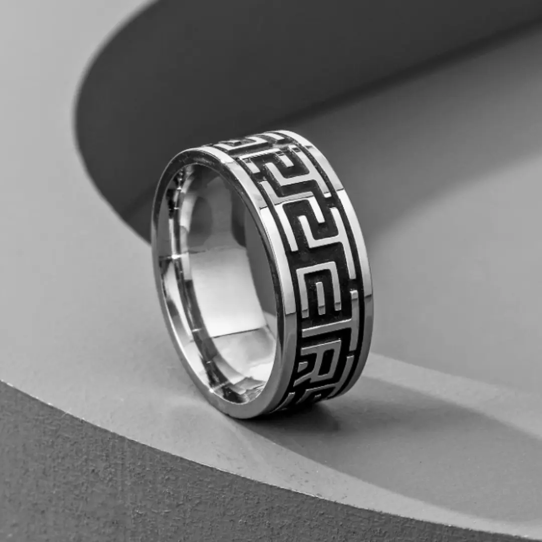 1pc Fashionable Men’s Engraved Tungsten Ring, Stylish Wedding/Engagement Ring, Perfect Jewelry Gift for Men, Ideal for Daily Wear or Special Occasions