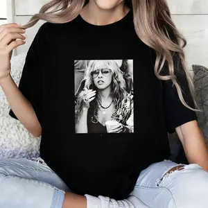 Viral TikTok Stevie Nicks T-Shirt, Sweatshirt, Hoodie| "Don't be a lady be a legend" Graphic, Retro Rock Style, Unisex Comfortable Fit, Soft Fabric, Machine Washable, Vintage Music Merch