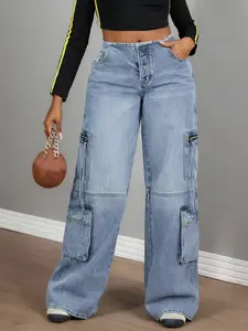 Women's 90s Retro Straight Leg Jeans, Button Closure Multi-Pocket Design, Hip-Hop Style Loose Fit Denim Jeans, Perfect for Music Festivals and Streetwear