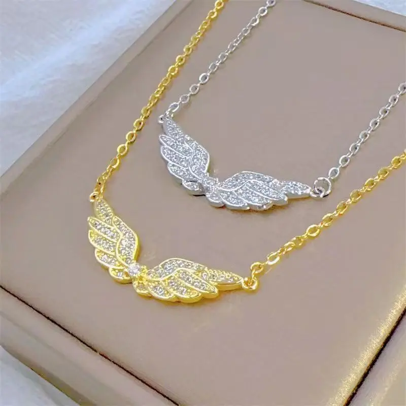 Wing Pendant Necklace, Gold/Silver Angel Wing Charm with Pave Rhinestones, Sparkling Delicate Statement Jewelry for Everyday Wear & Parties, Layering Fashion Accessory