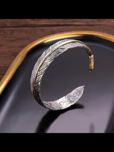 New Vintage Open Bracelet, Unique Retro Style, Worn Look Design, Men's & Women's Feather Handcuff, Fashion Accessory