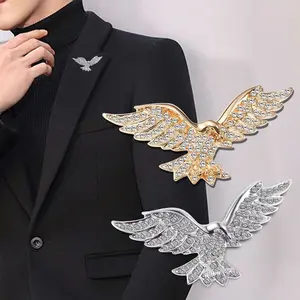 1pc Men's Eagle Brooch Pin - Sparkling -Embellished Golden-ne Metal, Intricate Eagle Design for Suits & Formal Wear, Versatile Accessory for Casual or Formal Outfits, Versatile Brooch |   Sparkling Fashion Pin |   Embellishments-byg