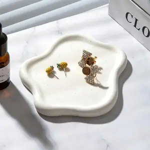 Room Decor  Tray, Ring Holder, Cloud Trinket Dish, Cloud  Tray, Ceramic Earring Necklace Dish Tray, mas Mothers Day Valentines for Women, Home Decor Small  Dish