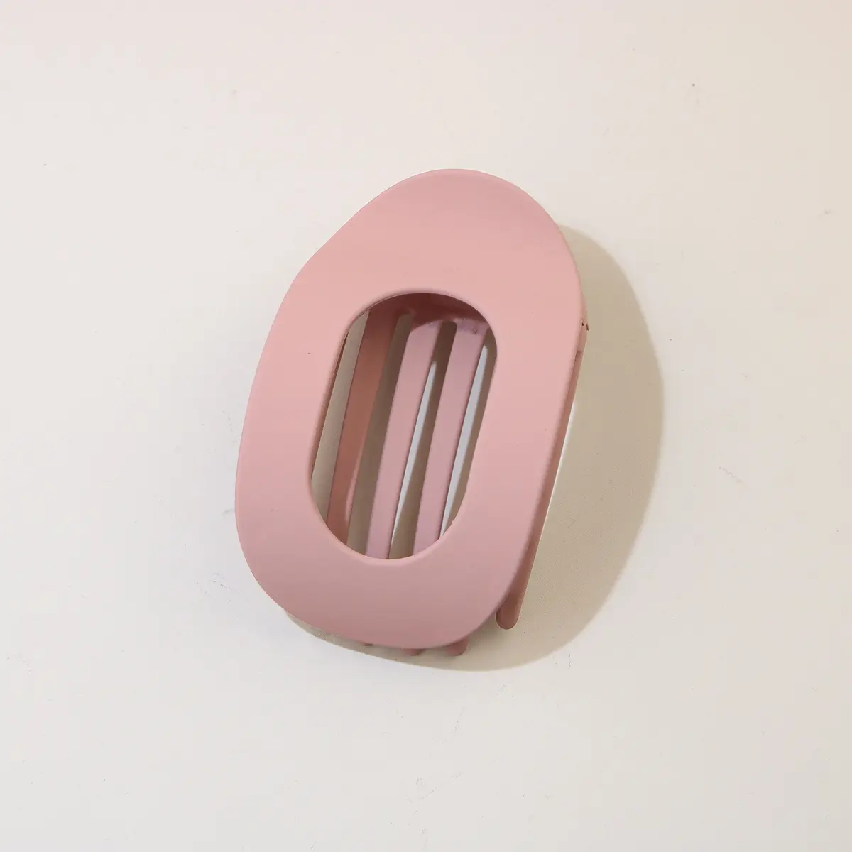 #26 matte purple powder [oval duck clip]