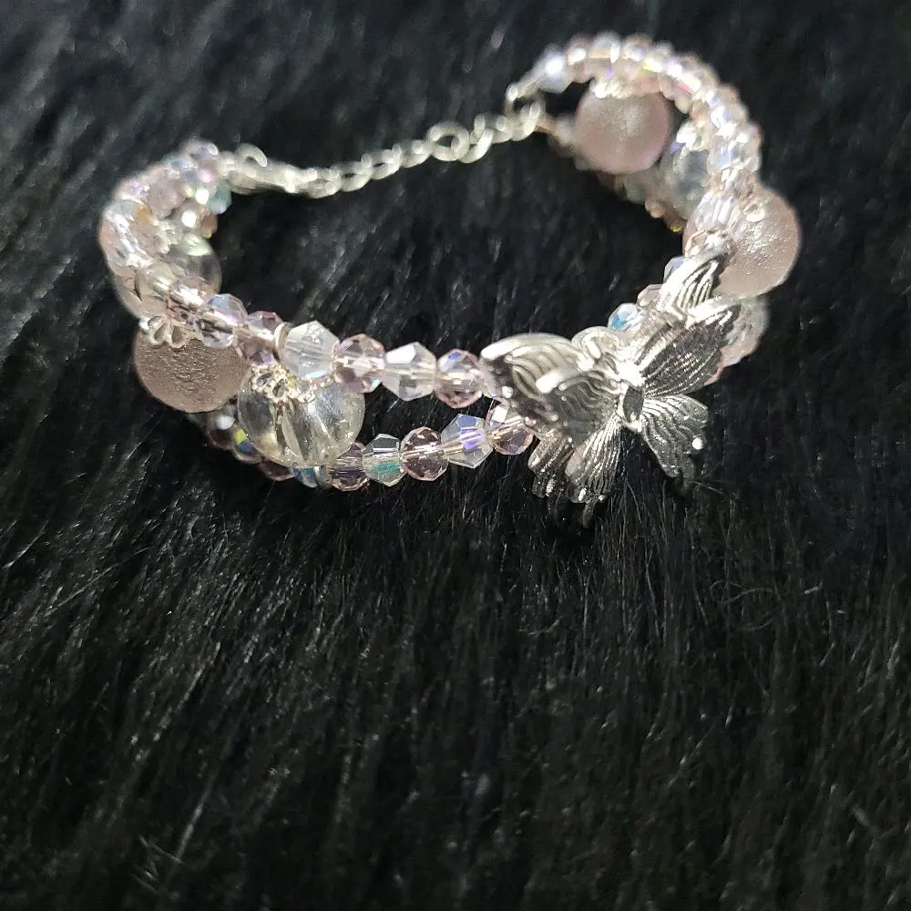 Light Pink and White Glass Memory Wire Bracelet with Extendable Design and Delicate Beads