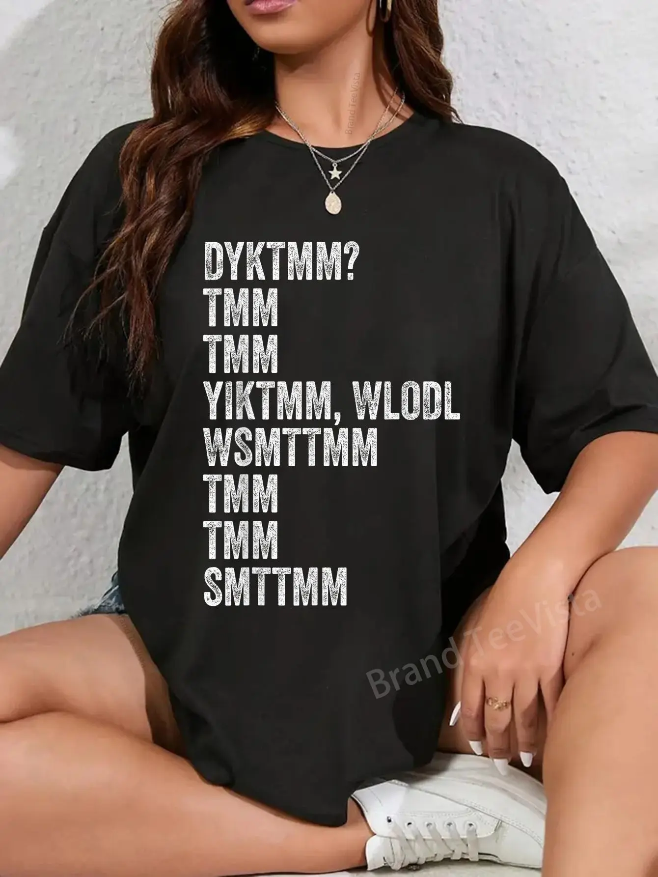 Women's Vintage Graphic Tops, Casual "Muffin Man" Funny Quote Cotton T-Shirt for Everyday Wear