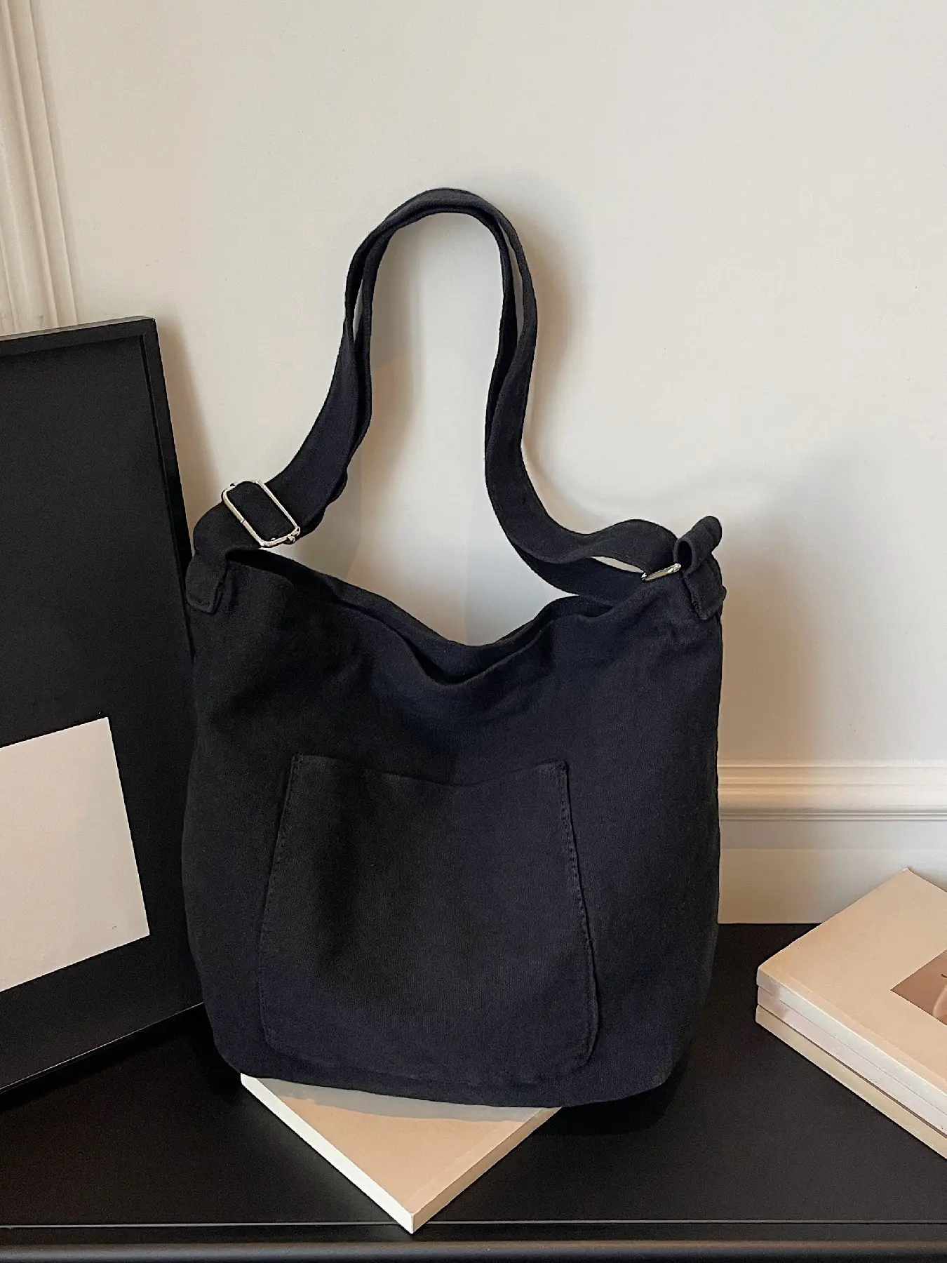 Simple Solid Color Women's Tote Bag, Lightweight Portable Large Capacity Shoulder Bag, Versatile Casual Commute Crossbody Bag, Slouch Bag