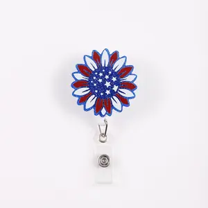 American Style Premium Decorative Badge Reel Set, Patriotic Flower Design Retractable Clip, Unique and Eye-Catching, Perfect for Christmas Festival Decorations