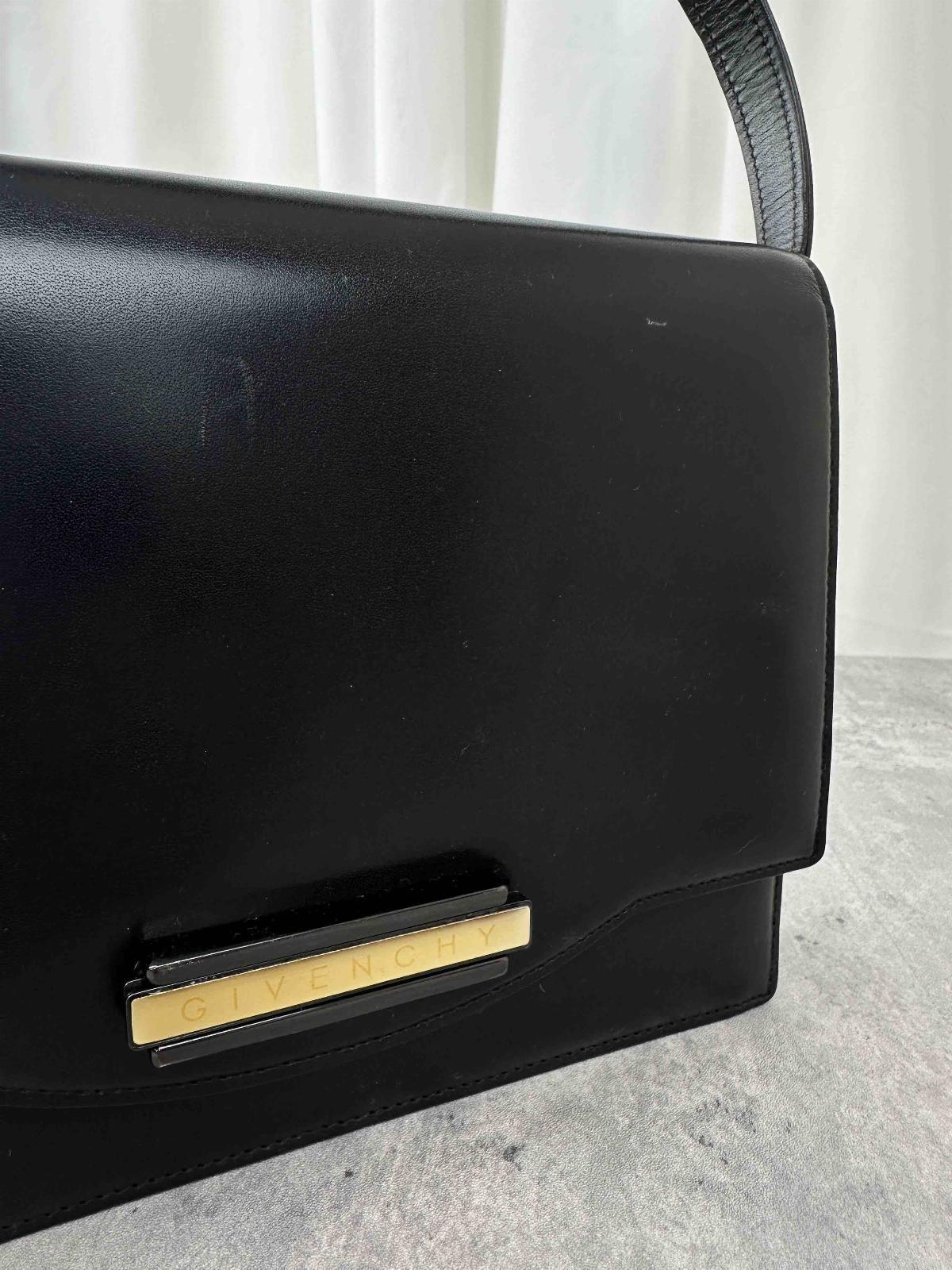 Pre-owned Givenchy As Shown Tote Bags handbag, cowhide leather, black MRA576