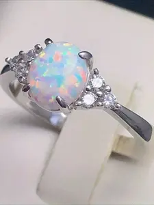 Classic and elegant oval inlaid imitation Australian treasure women's ring suitable for daily parties, banquets, engagements, women's jewelry gifts