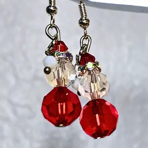Handmade Christmas Snowmen Beaded Dangling Earrings Red & White Festive Holiday Jewelry for Small Gifts.