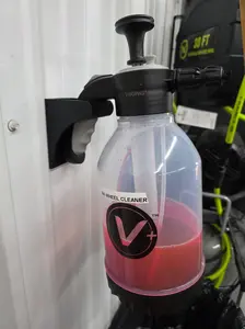 Pump Foam Sprayer Wall Mount