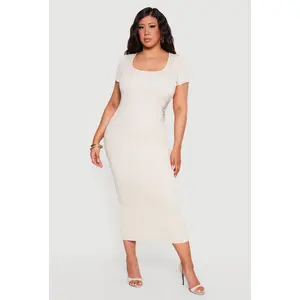 Plus Size Rib Knit Applique Detail Maxi Dress