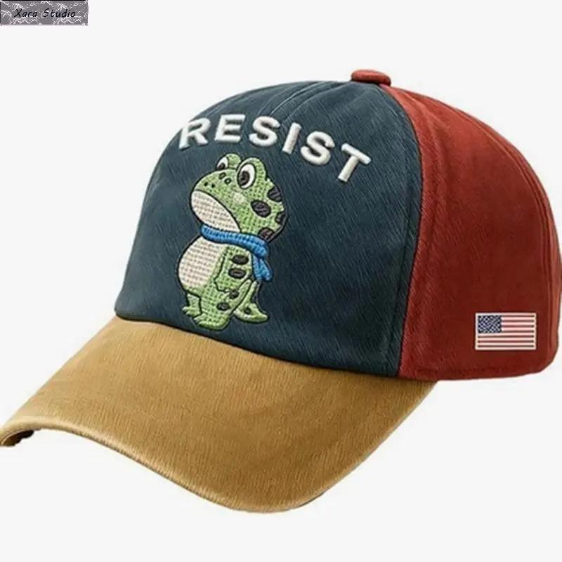 Vintage Frog Print Washed Dad Hat for Men & Women - Soft Cotton Distressed Baseball Cap, Cute Streetwear Low Profile Casual Hat for Everyday Outfit, Nature Lover Gift, Trendy Aesthetic Accessories