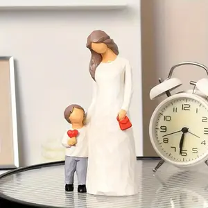 Mother & Kids Design Resin Statue, 1 Count Hand-painted Warm Family Sculpture, Indoor Or Outdoor Use Statue for Home Decor