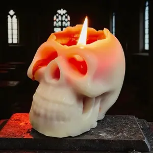 Bleeding Skull Candle - Spooky Season- Home Decor with Long Burn Time for Halloween Enthusiasts Ornaments Decoration Aroma Scented Unique Perfume