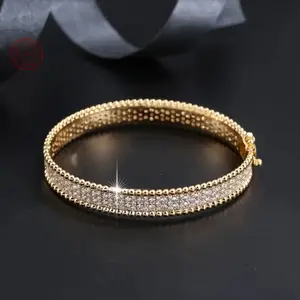 Full Diamond Bracelet, Silver Bracelet, Inlaid with Shiny 5A Grade Zircon, Suitable for All Outfits, Women's Gift, Girlfriend, Valentine's Day, Gift Box
