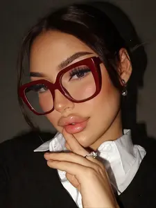 Classic Vintage Cat Eye Glasses for Women, Trendy Casual Frames, Stylish Trendy Eyewear, Flat Lenses Suitable for Daily Life, Office, Commuting, Retro Style Eyewear, Trendy Casual Eyeglasses