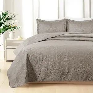 Lightweight Quilted Bedspreads Twin/Queen/King - 3 Piece Set with 2 Pillow Shams - Soft Bedding for All Seasons - Premium Quality - Ultra-soft & Durable - Perfect for Gifting