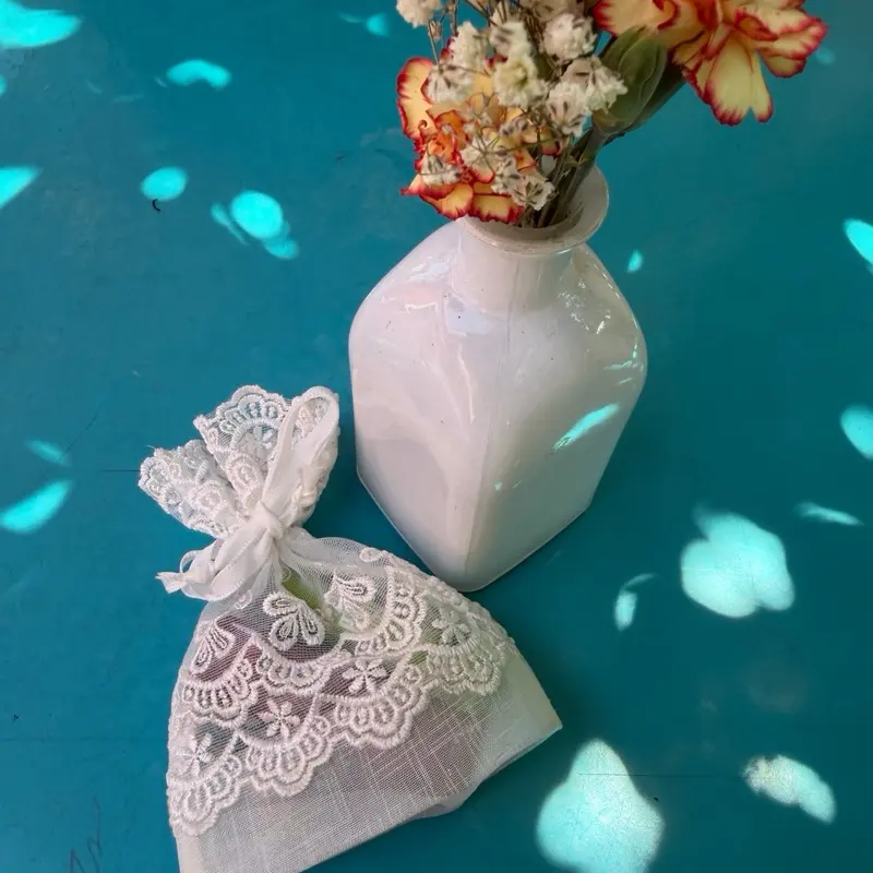 White Lace Organza Gift Bags - Vintage Romantic Floral Embroidery Drawstring Pouches for Bridesmaids Gifts, Wedding Gifts, Keepsakes, Jewelry, Favors & Aesthetic Packaging (Set of 5)
