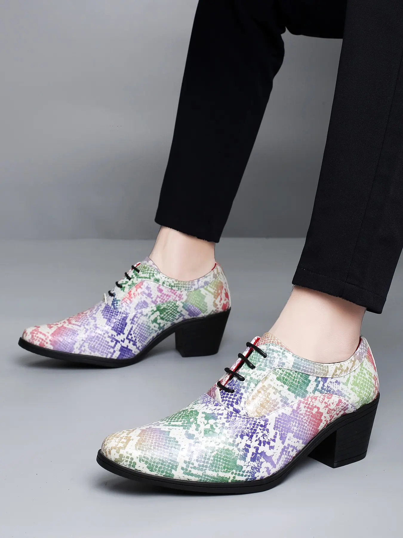 Men's High Heel Shoes with Snake Pattern, Trendy Pointed Toe Design, Elevate Your Style, Perfect for Young Professionals and Stylish Men