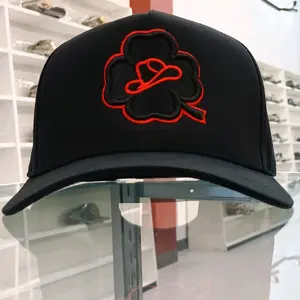 CLOVER AND SOMBRERO RED GORRA/HAT     100% ORIGINAL AND GUARANTEED QUALITY J/A