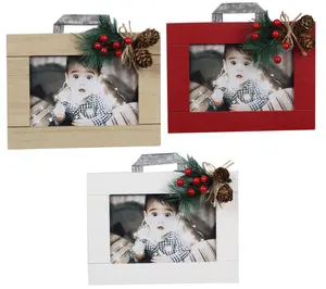 Young's Wood Christmas Lodge 4" x 6" Frames, Se t of 3 Young's Wood Christmas Lodge 4" x 6" Frames, Se t of 3