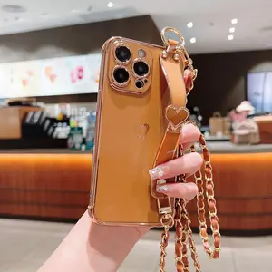 Heart Pattern Phone Case with Chain & Wristband, Fashion Phone Protective Cover, Phone Accessories Compatible with iPhone 12 13 14 15 Pro Max, Casing