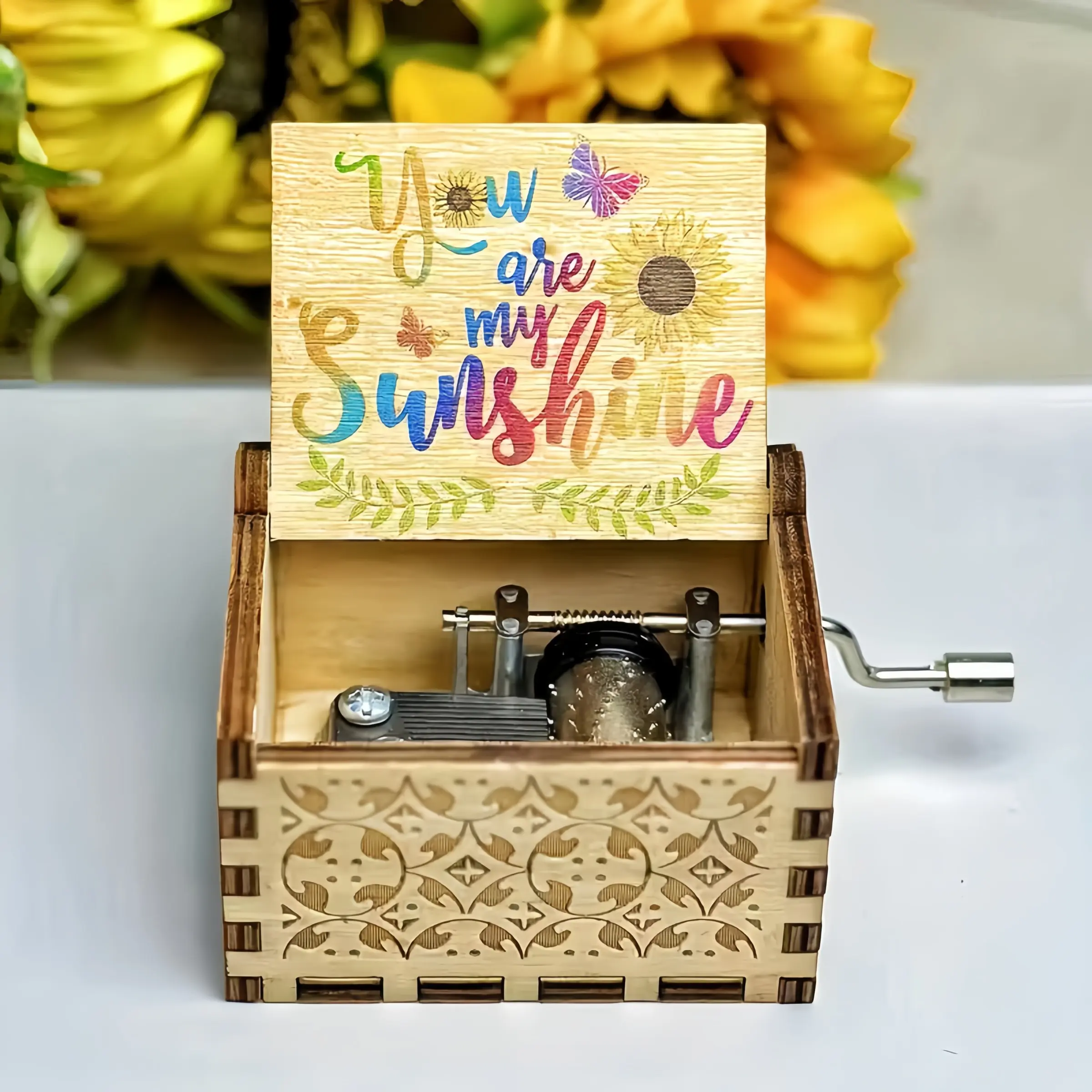 "you are my sunshine"Vintage Wooden Laser Engraved Music Box, Home Decoration, Room Decor, Decoration Items, Handmade Hollow Carving Design, Perfect Gift for Valentine's Day, Mother's Day, Day
