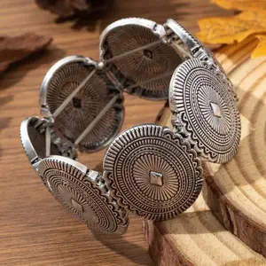 Western Style Bracelet with Intricate Beadwork Central Stone Accents for Stylish Wear Silver Tone Boho Jewelry